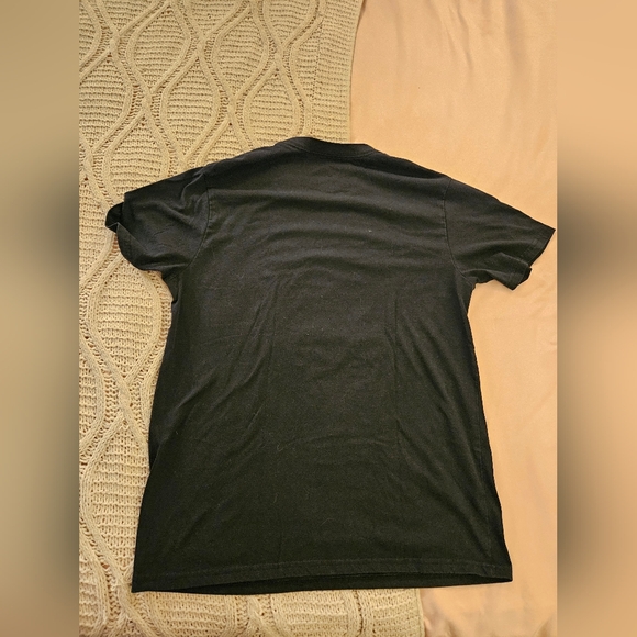 Zig Zag Navy Black Graphic T-Shirt for Men - Picture 3 of 3